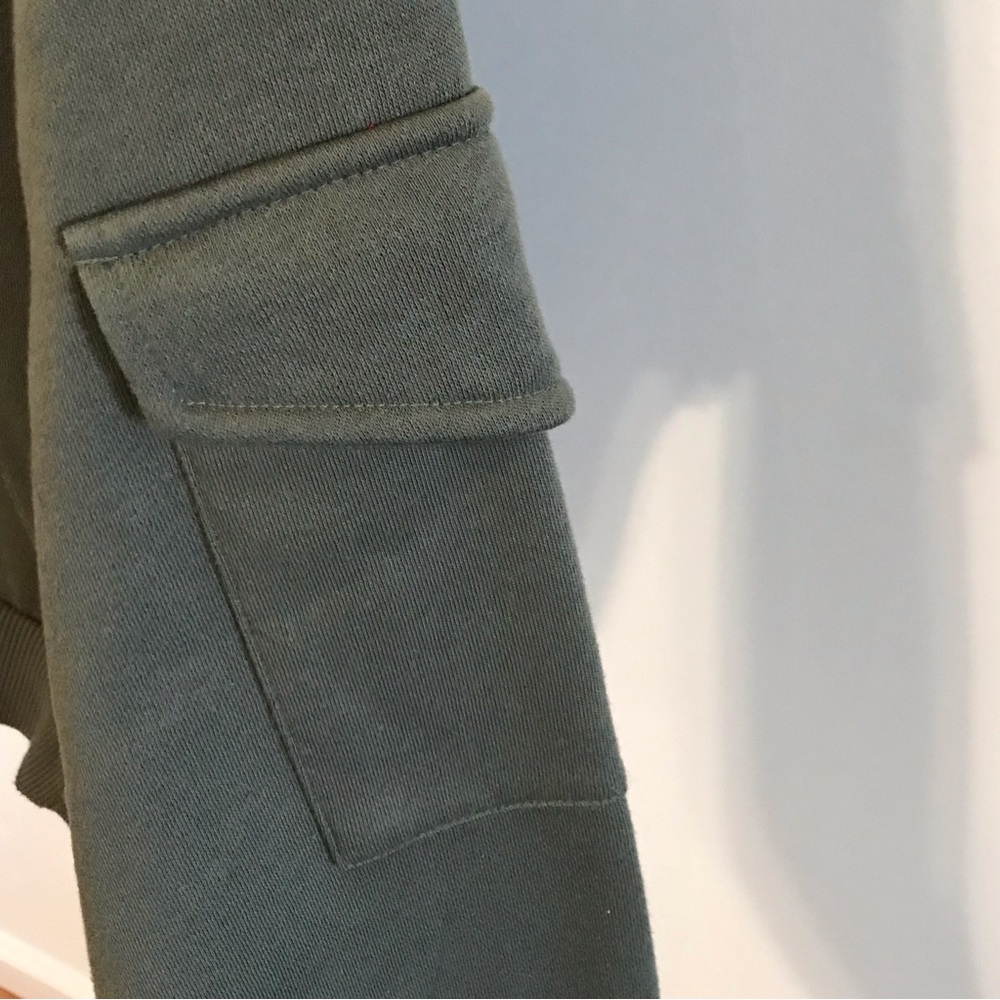H&M quarter zip sweatshirt with pockets - Picture 3 of 6